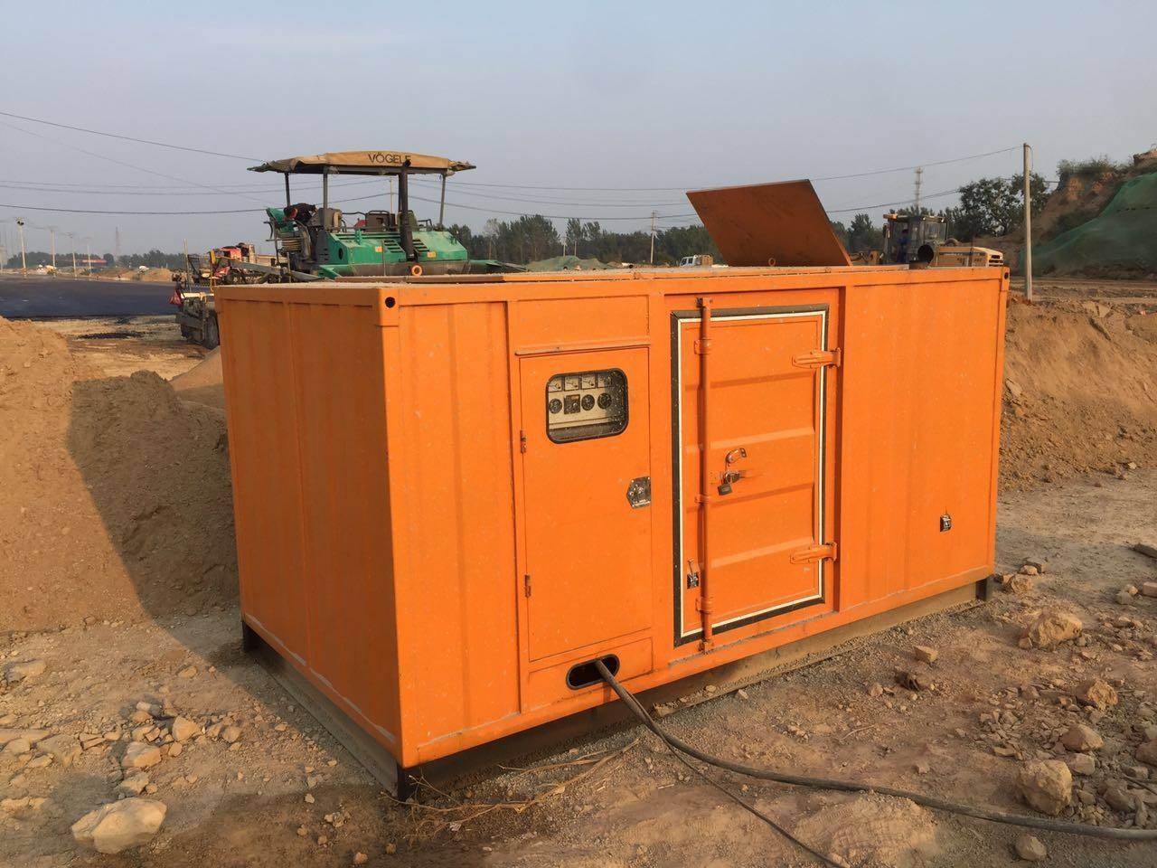 兴隆发电机出租-不同气候环境对柴油发电机组运行的影响