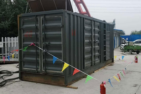 兴隆发电机租赁空气滤清器多久更换一次？