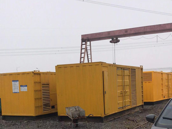 兴隆100kw柴油发电机组每小时油耗？